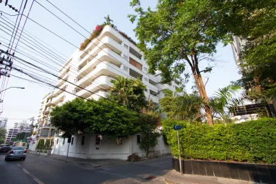 Baan Sawasdee Apartment