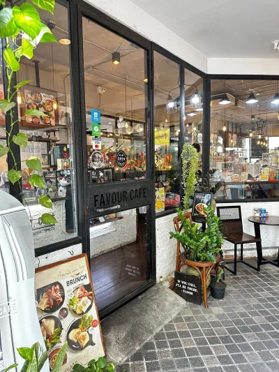 Favour Café