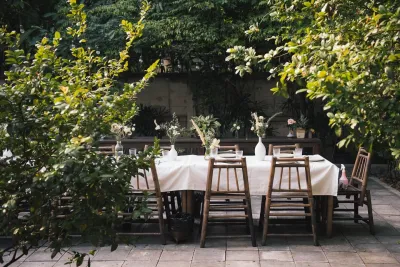 Mitt Restaurant & Space (Ari Branch)