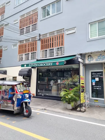 VIVIN Asok - café grocery bistro - Local Organic Natural Artisan