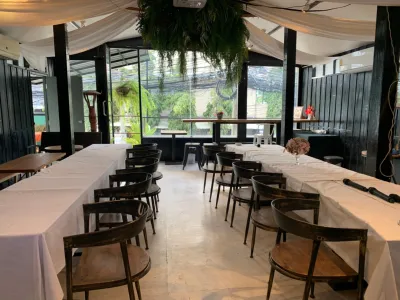Yu Baan Eatery