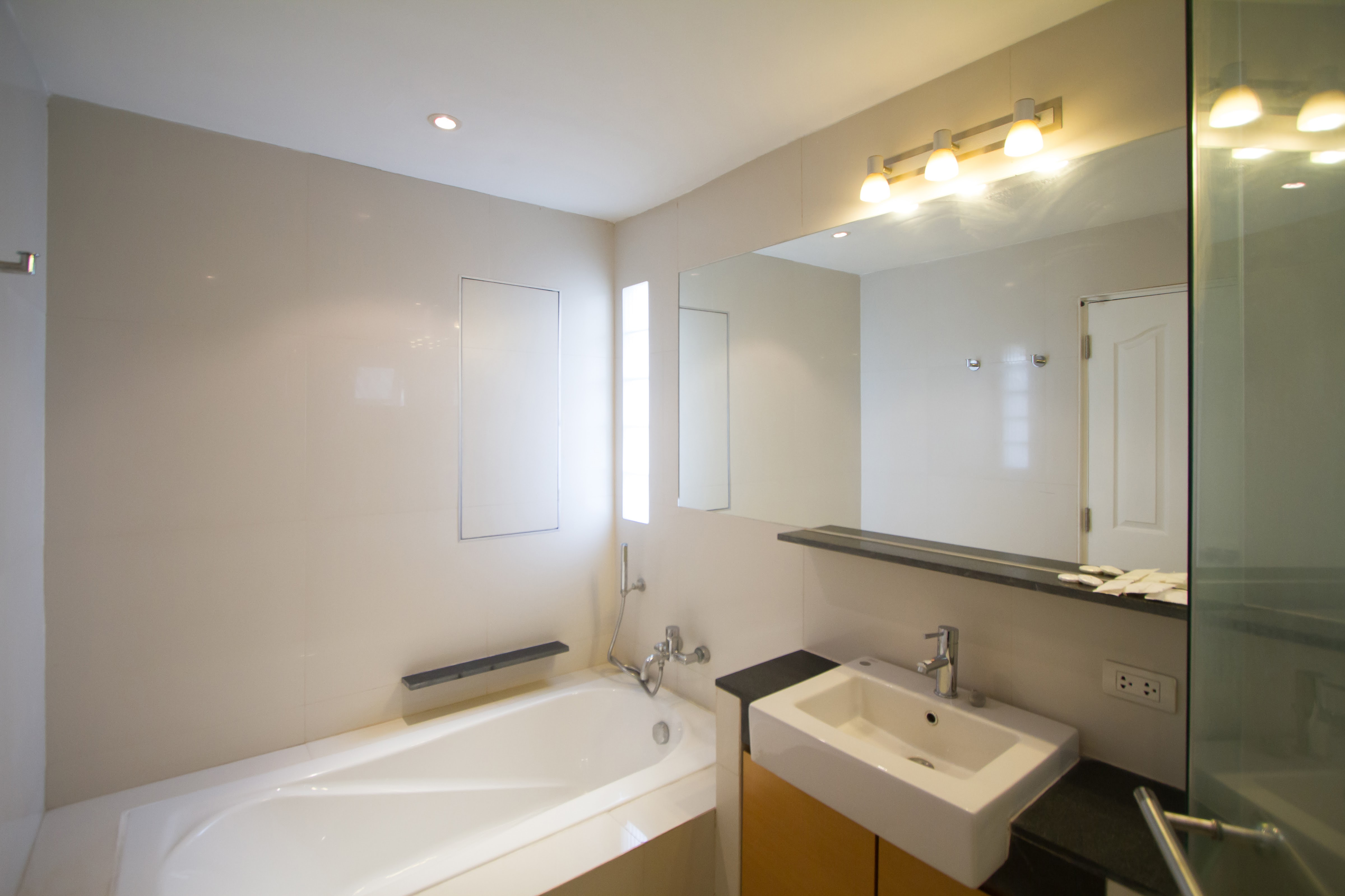 Baan Sawasdee Apartment