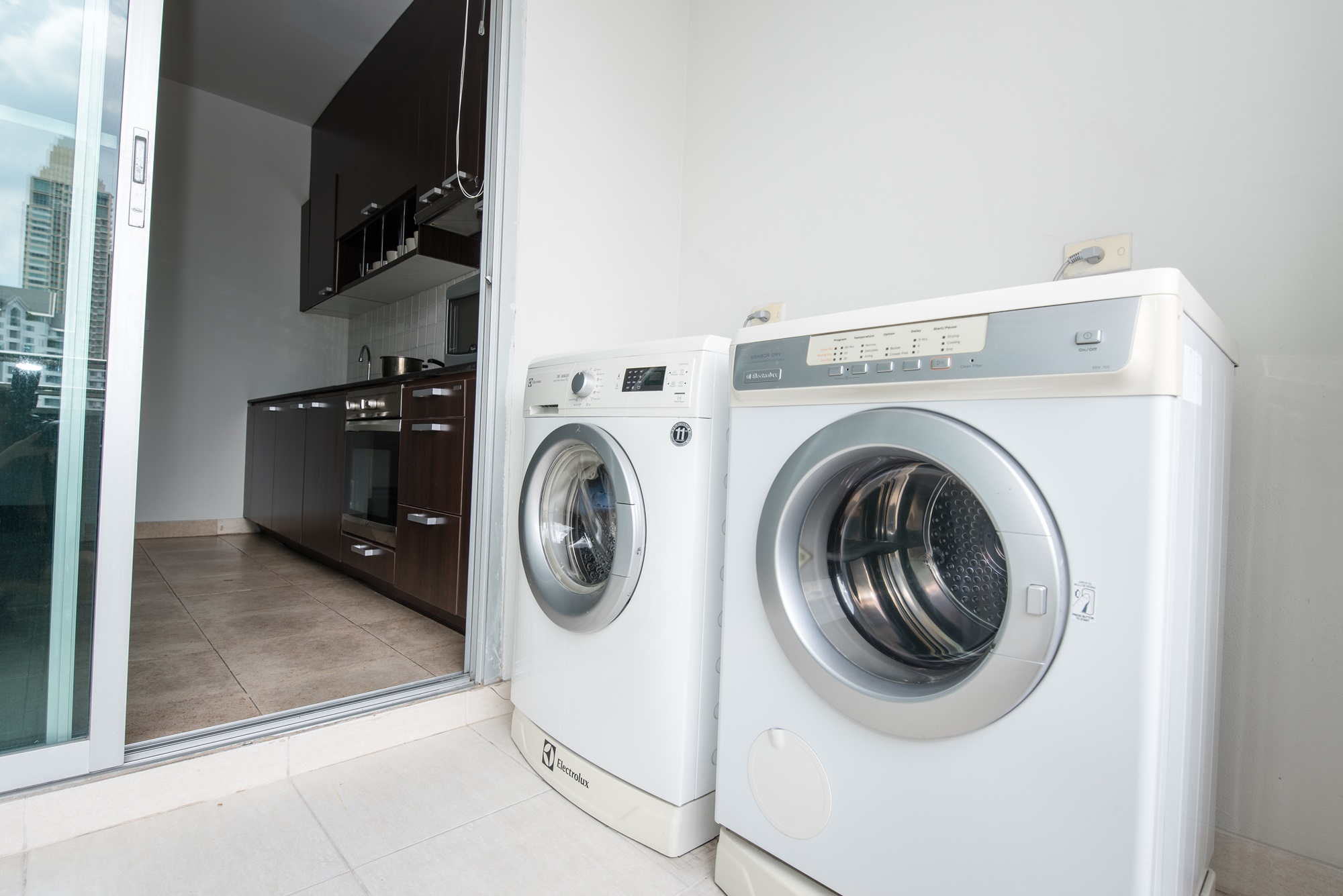 Baan Thirapa Apartment Home