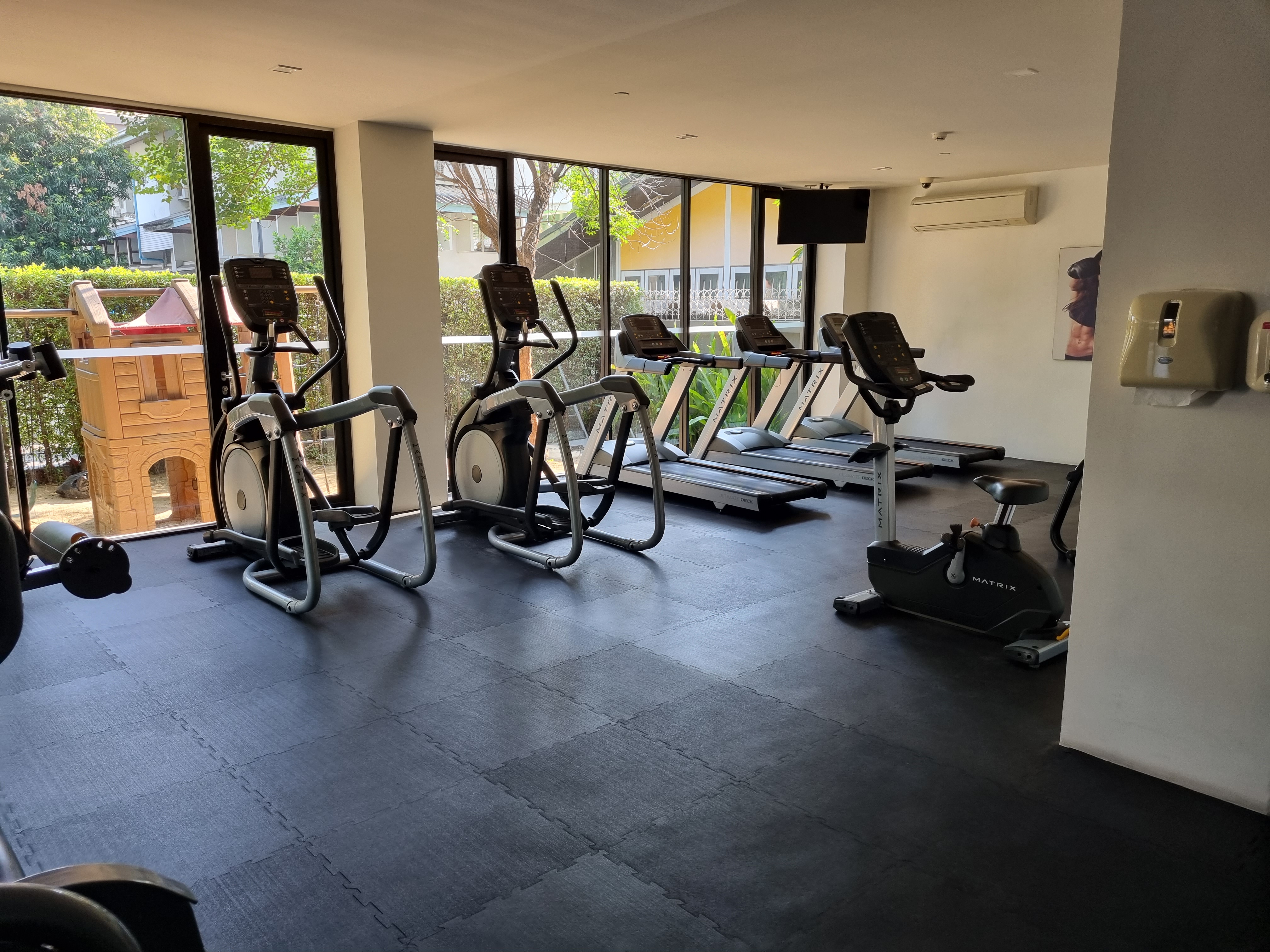 CLICK CONNDO Modern Sukhumvit 65