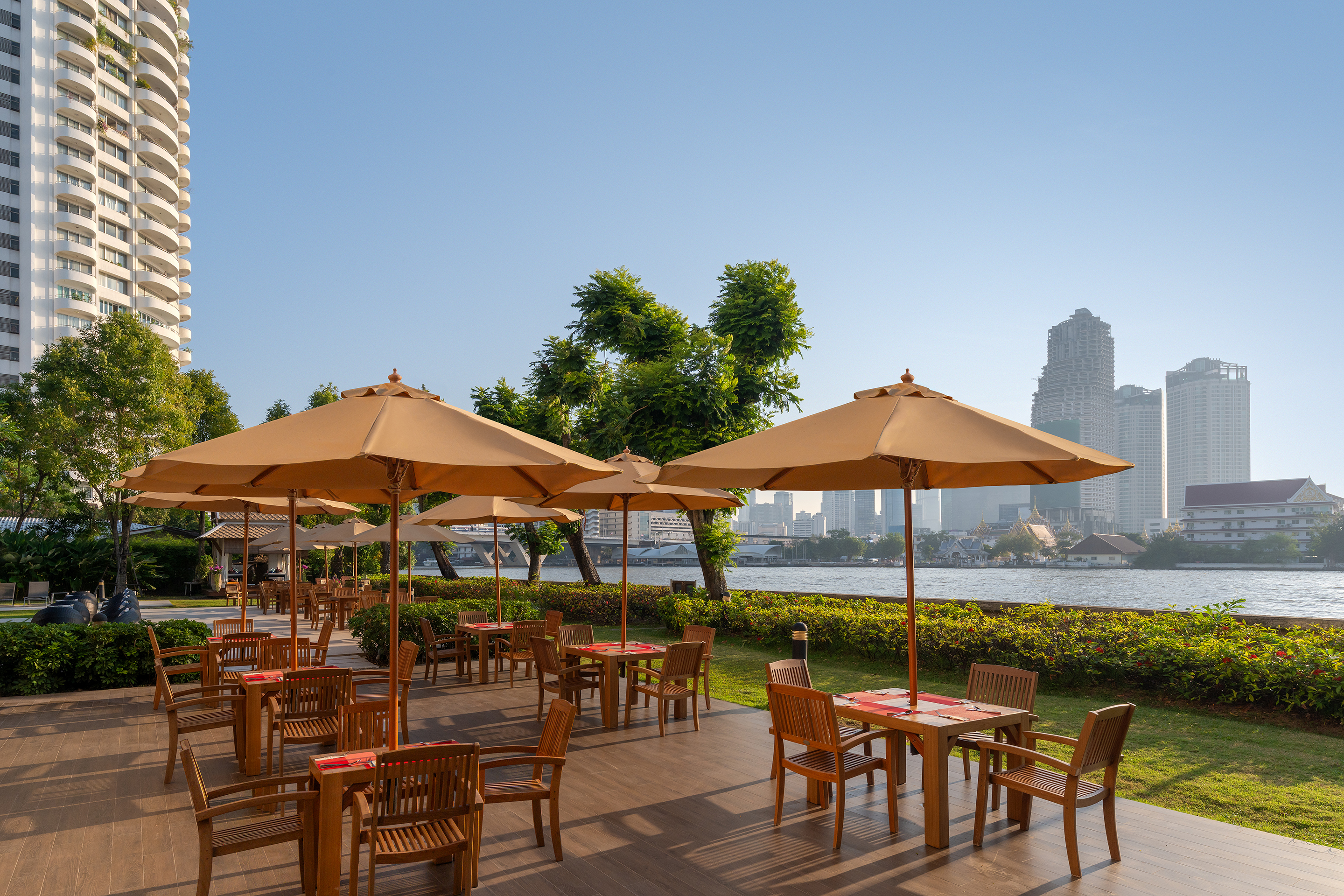 Ibis Bangkok Riverside