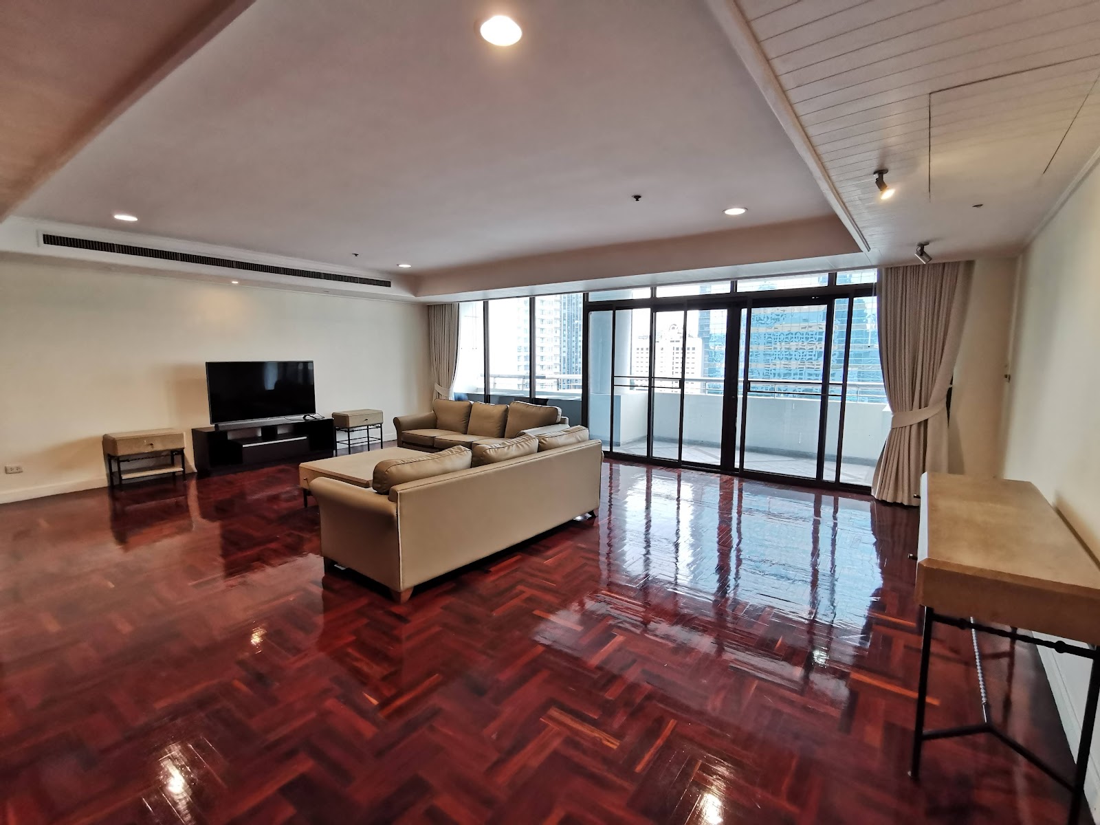 Kallista Mansion Sukhumvit 11