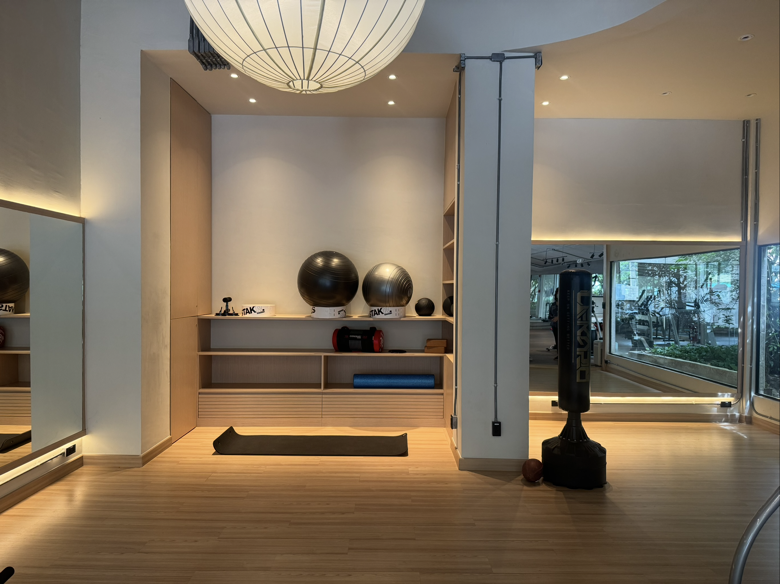 Lakeview Residences, Bangkapi Mansion Company Limited
