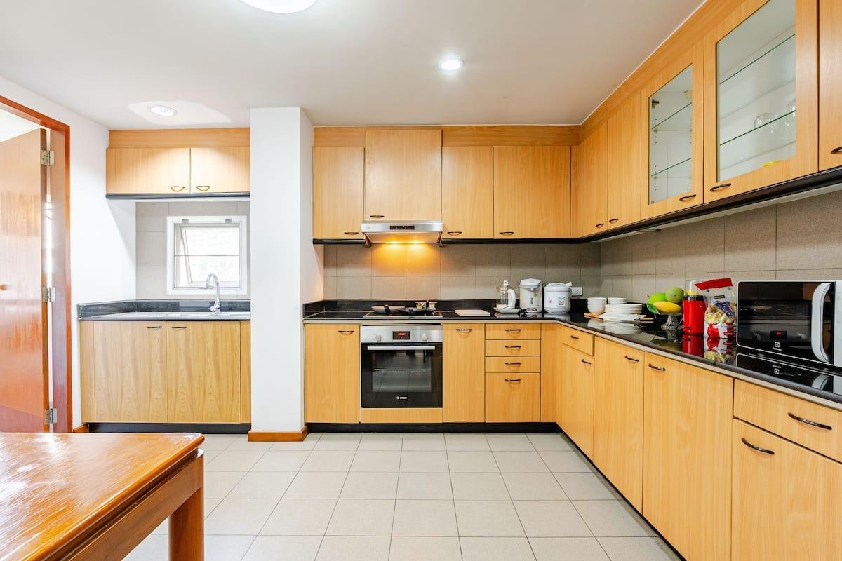 Mapengseng Apartment