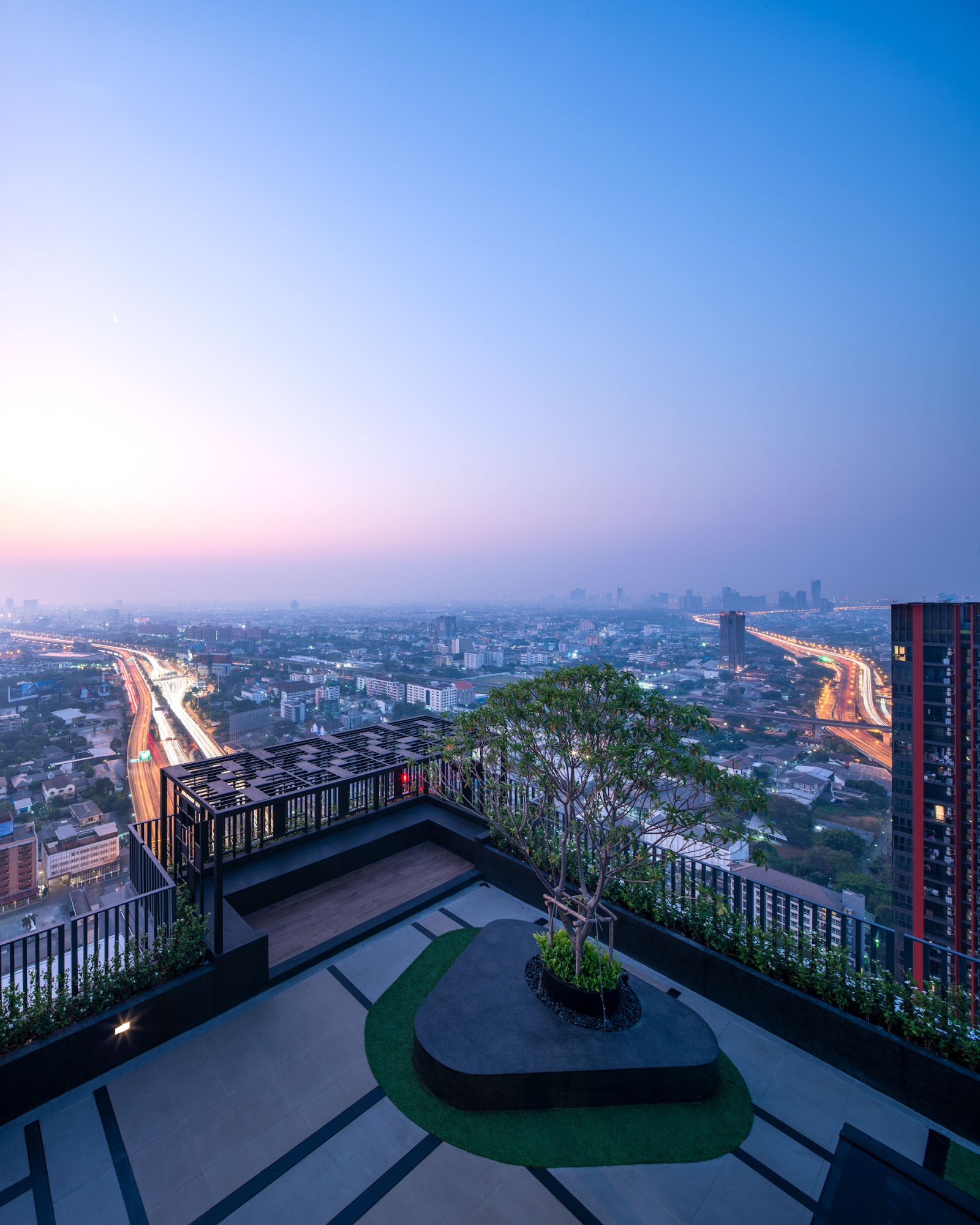 Metris Rama 9-Ramkumhang
