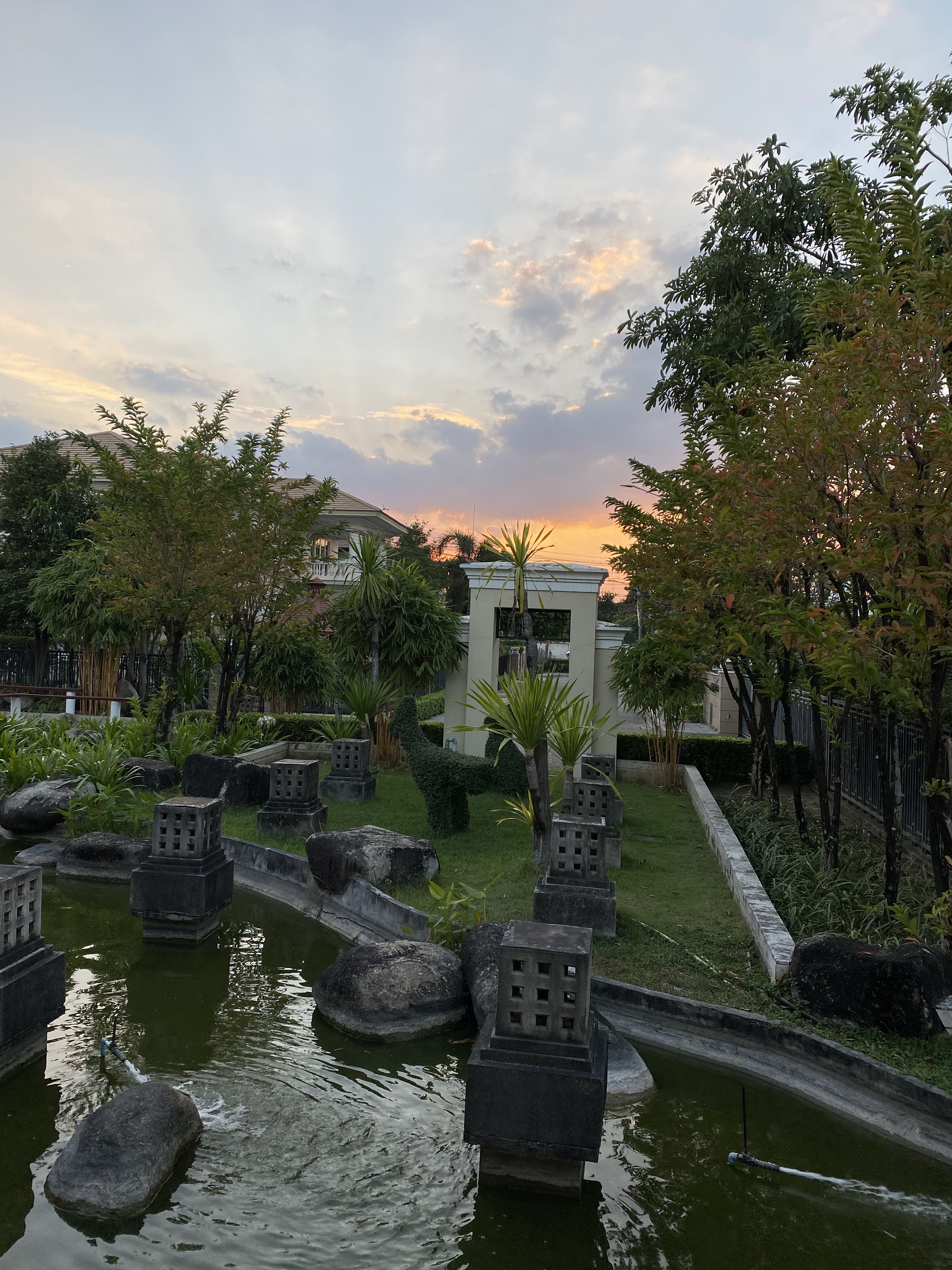 Nantawan Pinklao-Sathorn