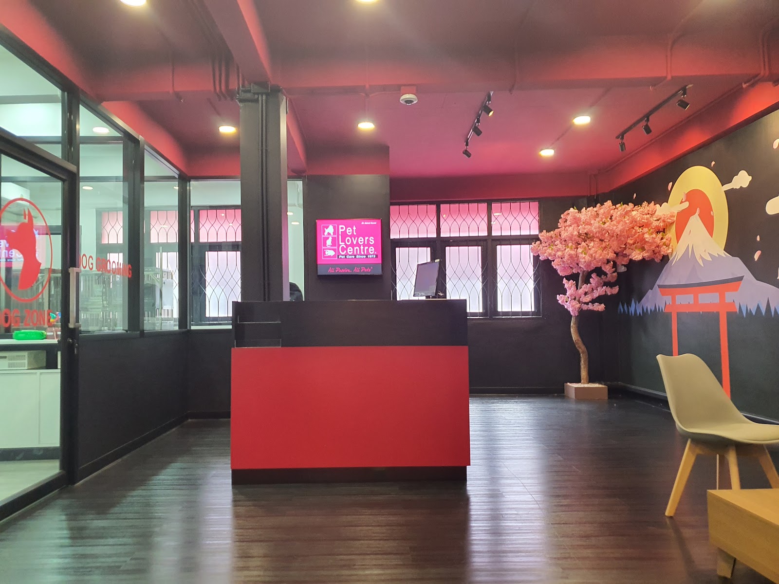 Pet Lovers Centre - Sukhumvit 33