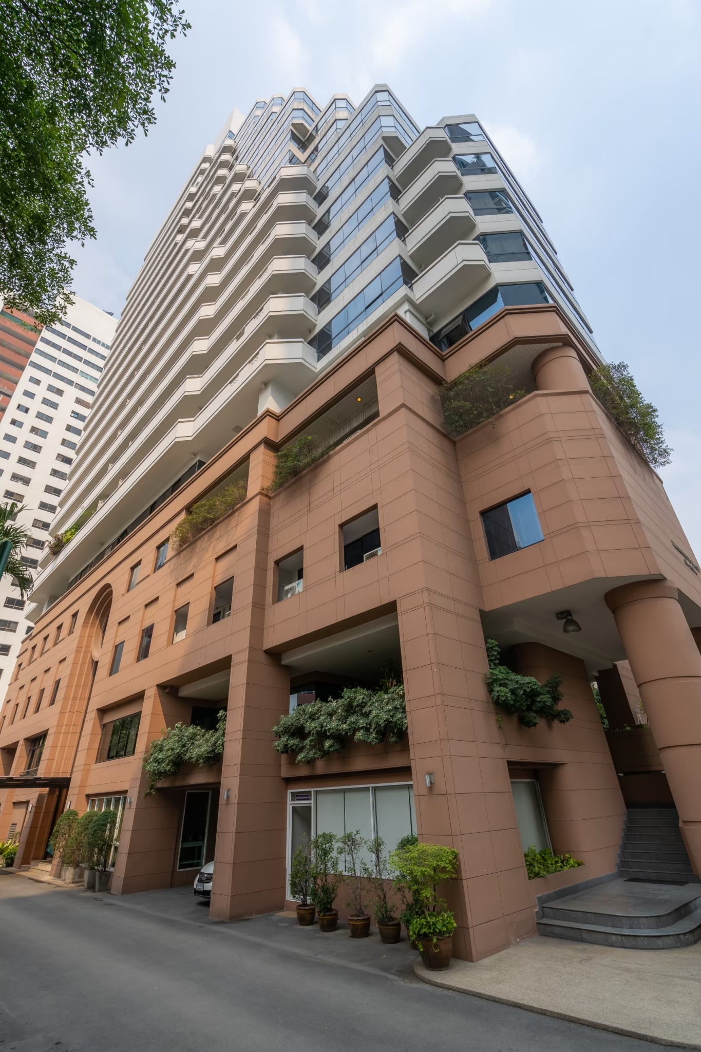 Prasanmitr Place