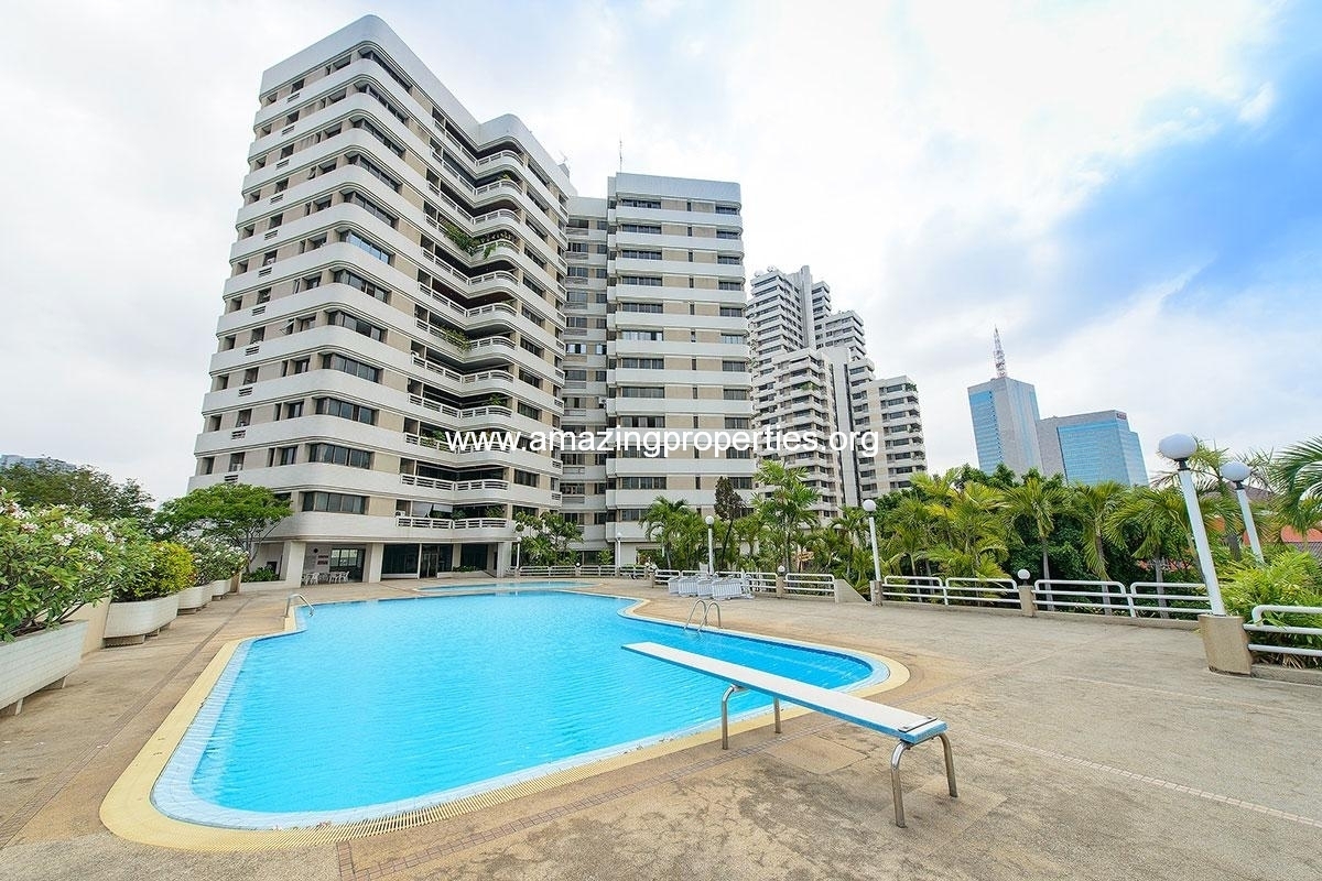 Promsuk Condominium