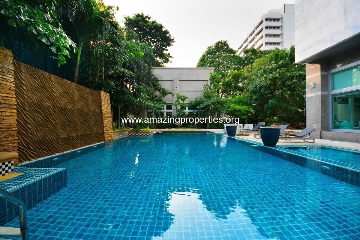 Royal Residence