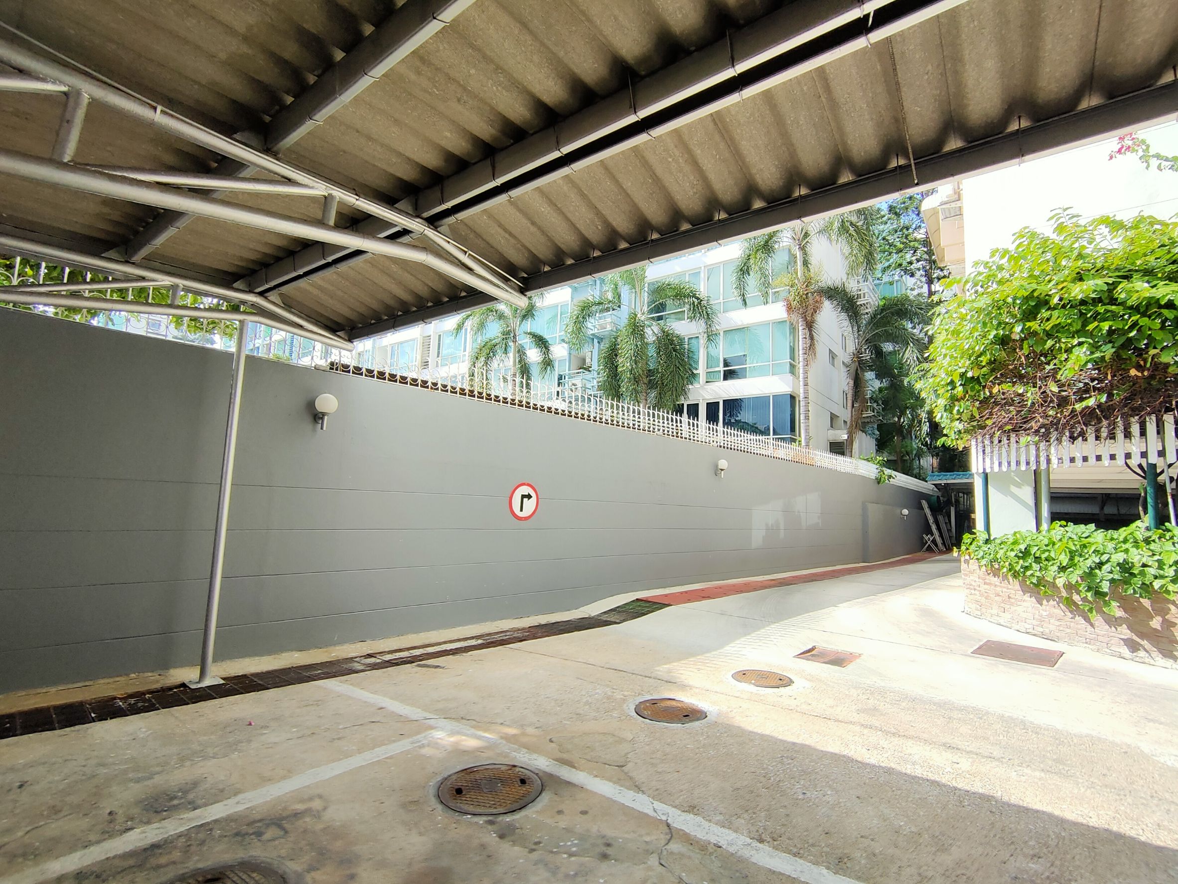 Siam Penthouse 1 Condominium