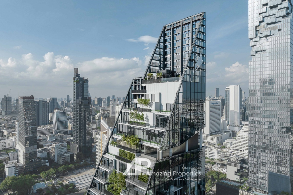 Tait Sathorn 12
