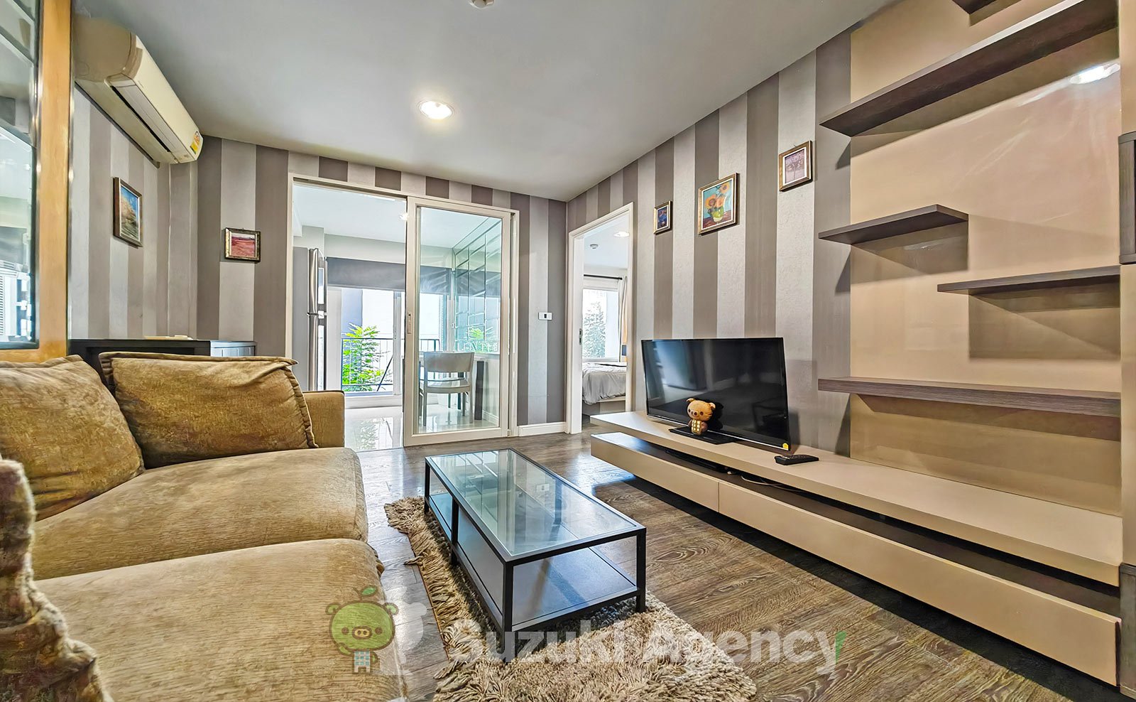 The Crest Sukhumvit 49