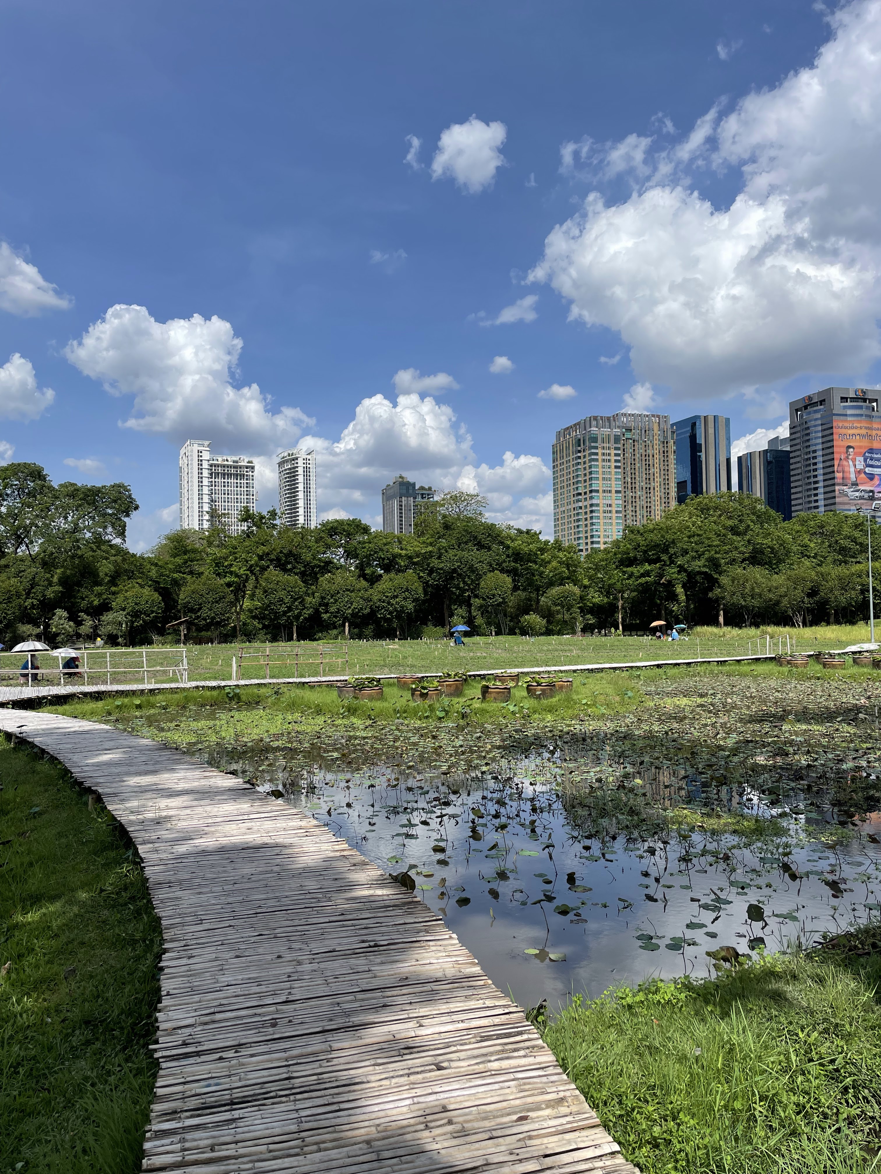 Wachirabenchathat Park (State Railway Park)