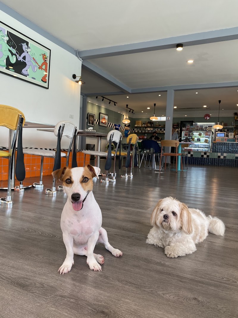 WaggyTails