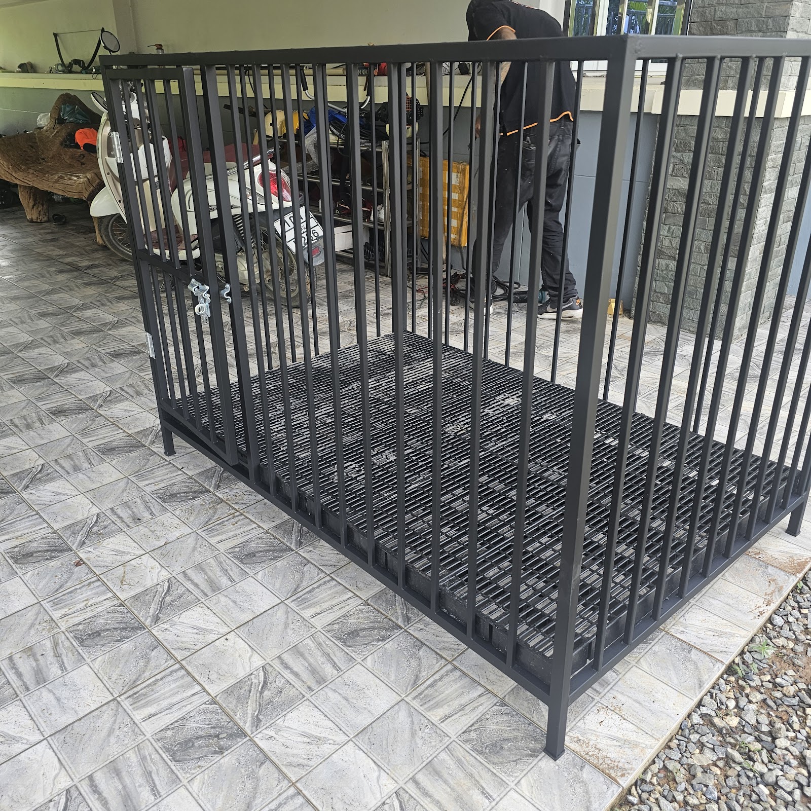 PP Cage CNX