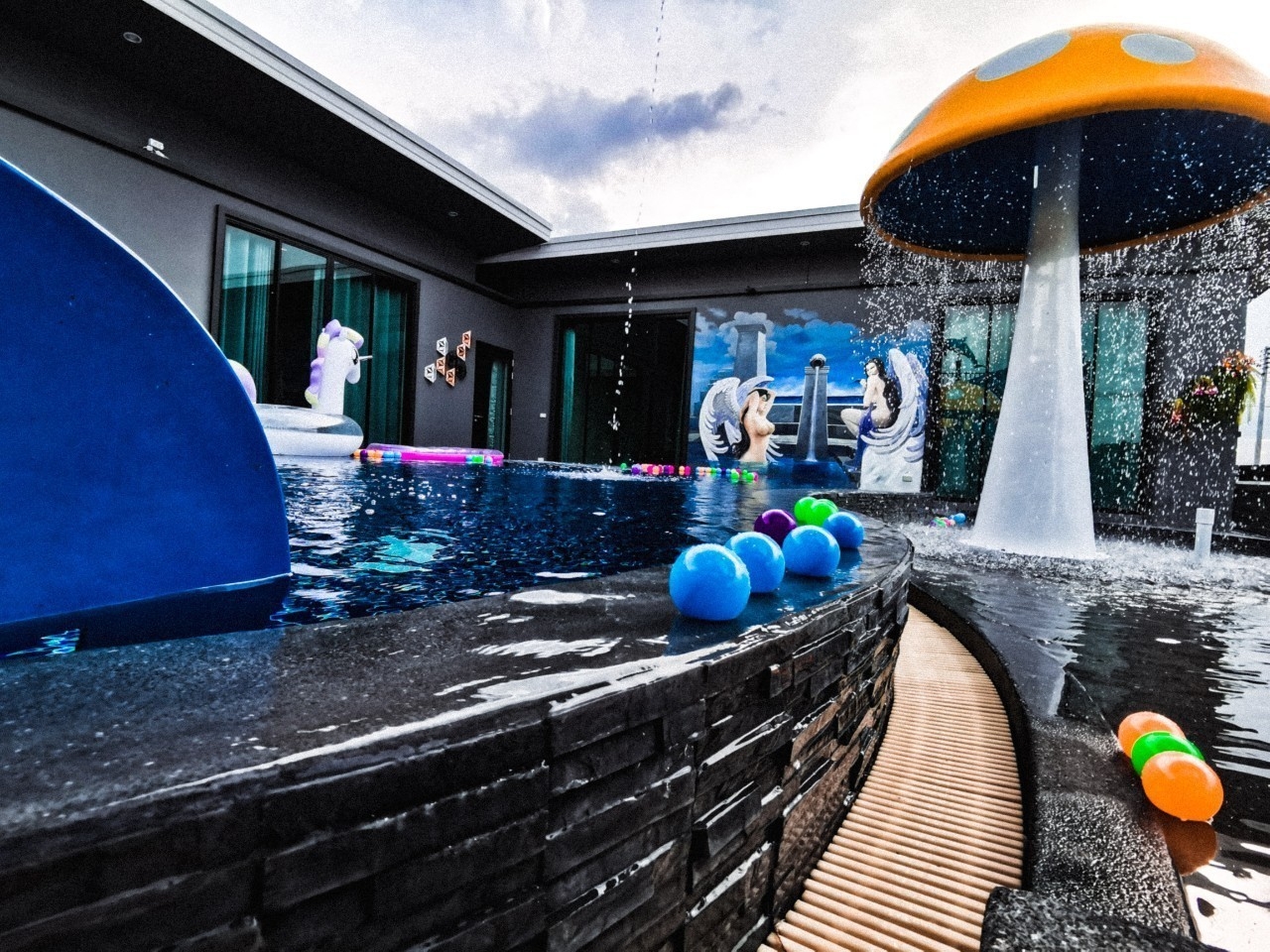 The Rico hua hin