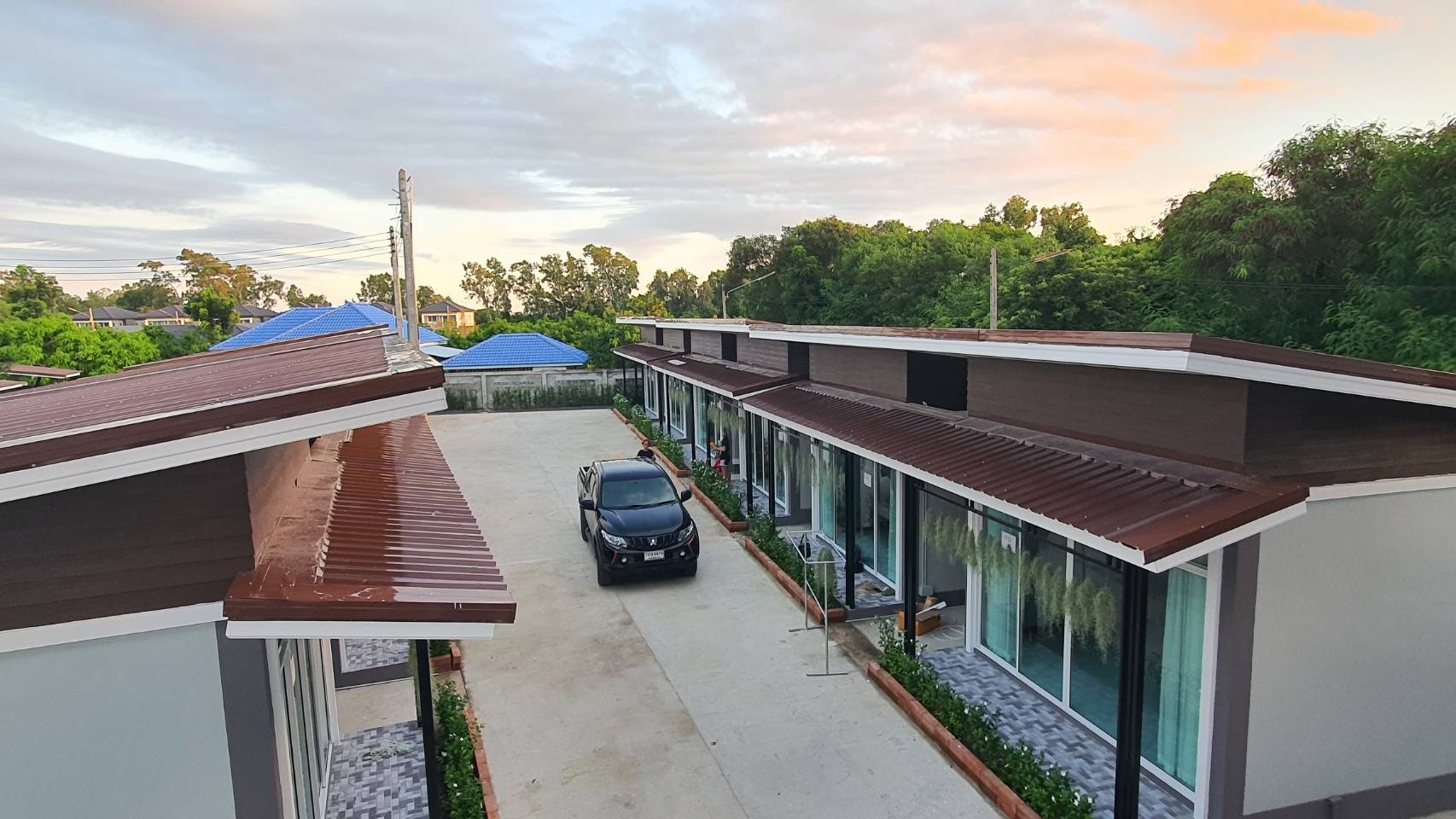 the Little Home Resort