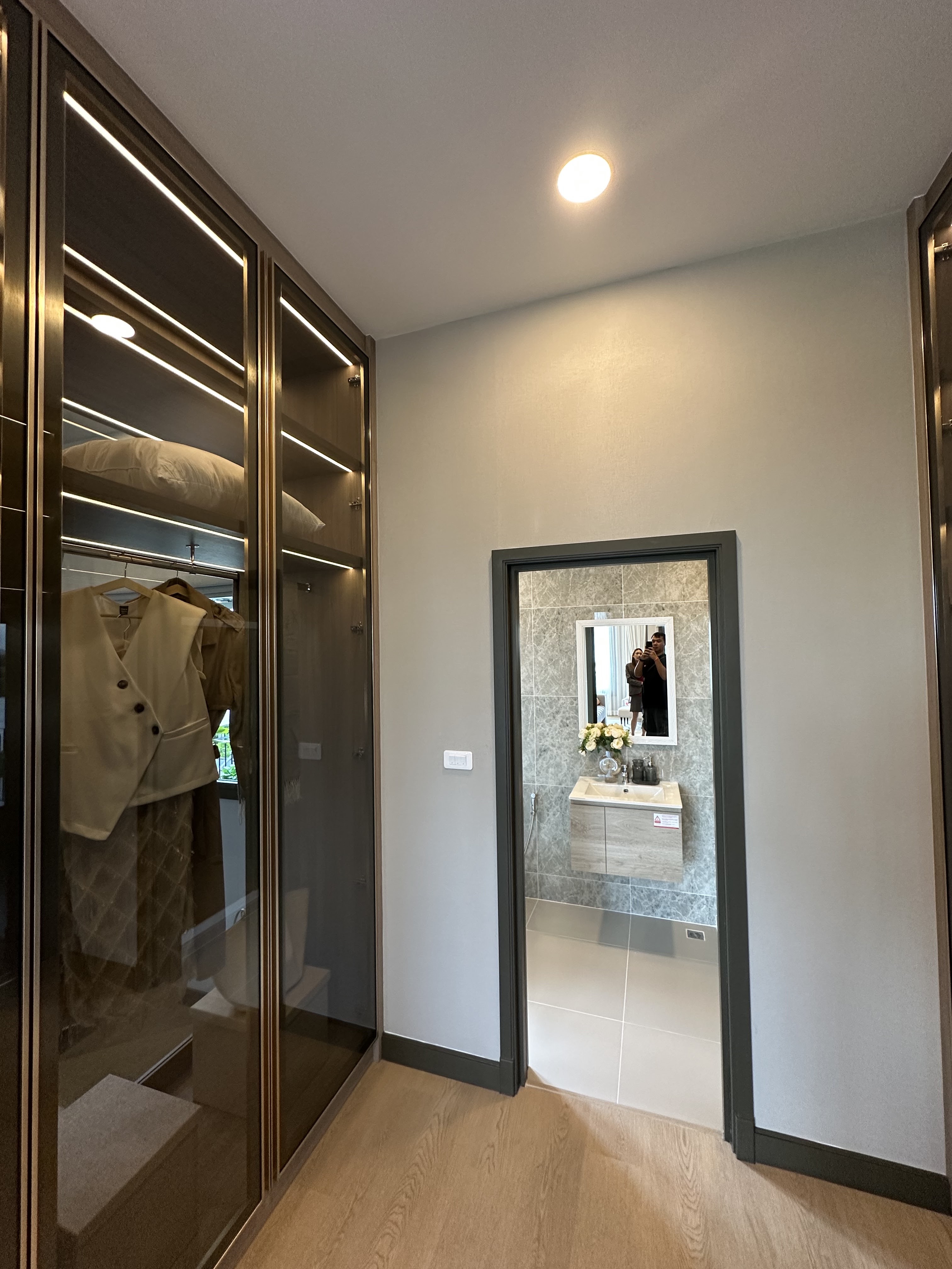 l Goldina Sukhumvit-Bearing